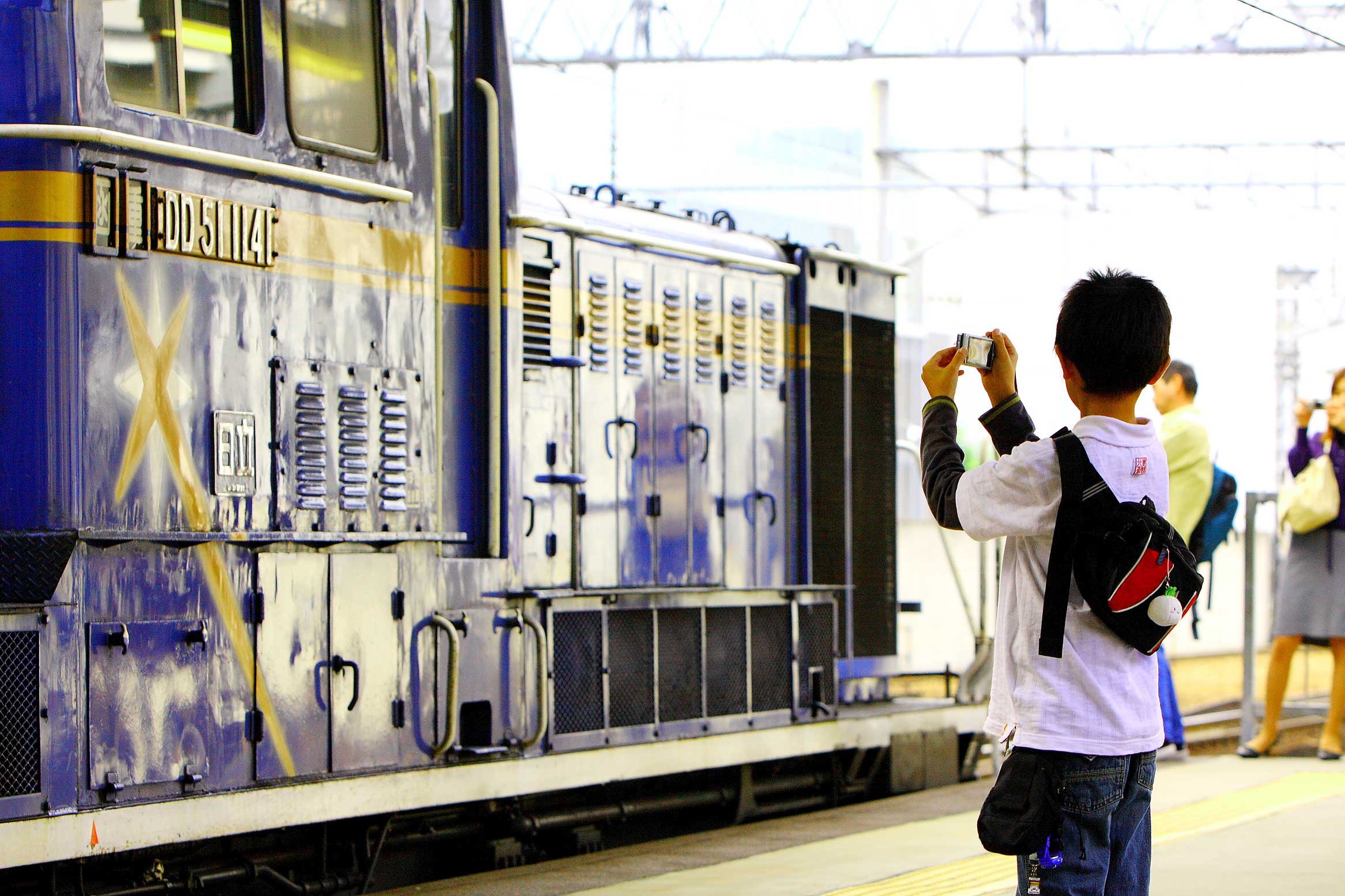 寝台特急DD51専用機重連「トワイライトエクスプレス」　札幌駅