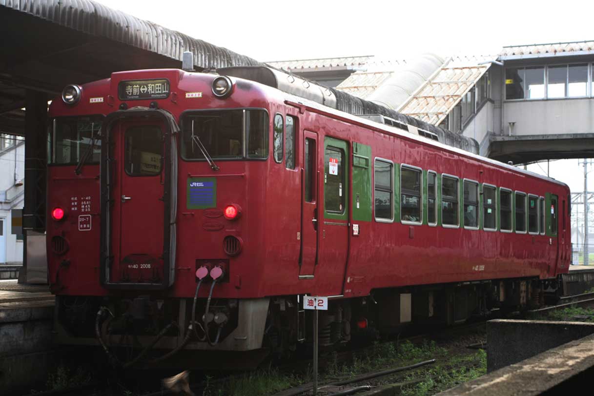 和田山駅　キハ40系普通列車
