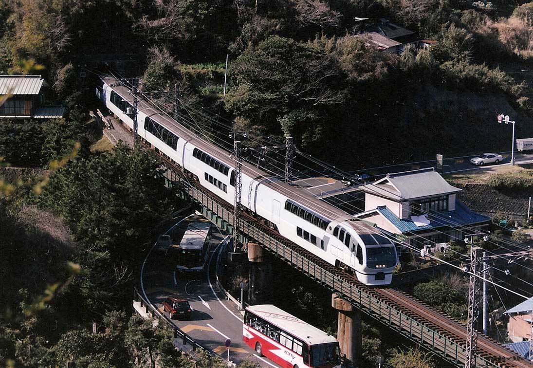 伊豆急行線伊豆北川－伊豆大川　251系特急「スーパービュー踊り子」